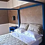 Bella Hotel 3*