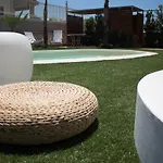 Bella ホテル 3*