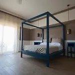Bella Hotel