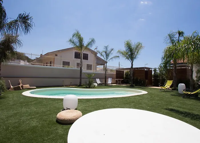 酒店 Bella 圣莱昂