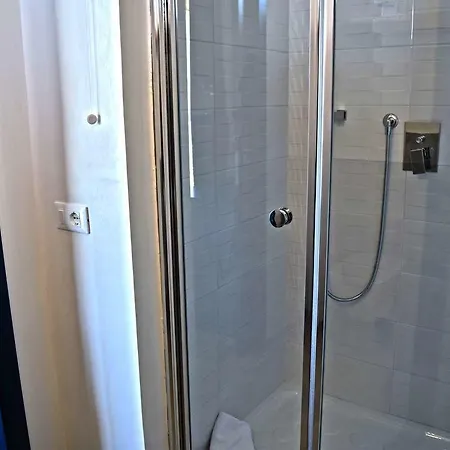 מלון Bella סן לאונה