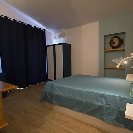 Bella Bed & Breakfast 3*